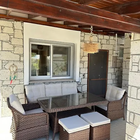 ヴィラ Detached House With Pool In Alacati *