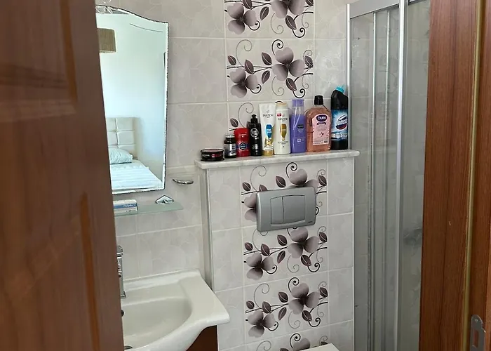 Detached House With Pool In Alaçatı Çeşme