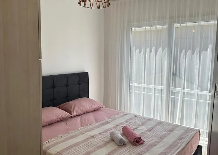 Detached House With Pool In Alaçatı