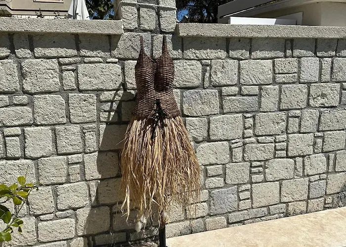 Villa Detached House With Pool In Alaçatı Çeşme