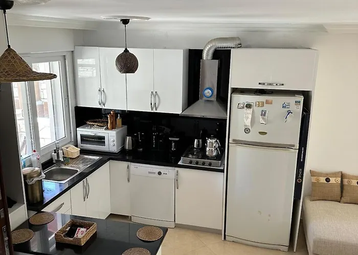 Villa Detached House With Pool In Alaçatı *