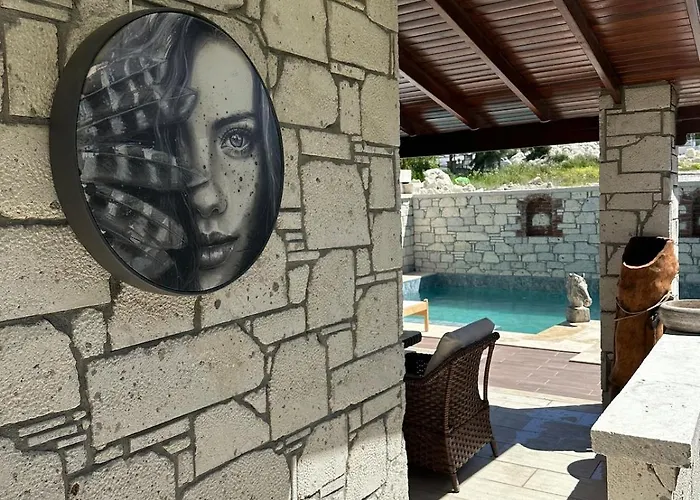 Detached House With Pool In Alaçatı Villa *