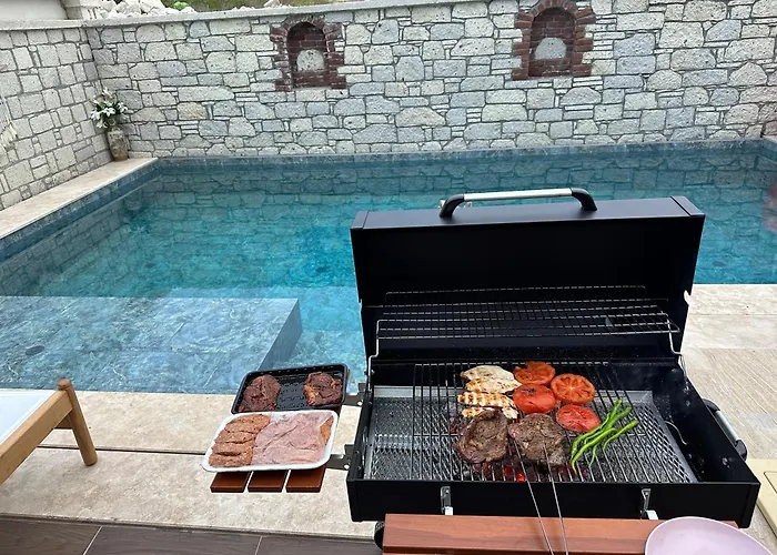 Detached House With Pool In Alaçatı * Çeşme